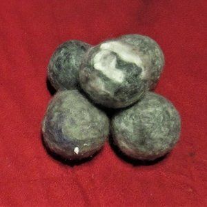 Homemade Wool Dryer Balls (5)
